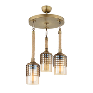 Lustres de décoration en bois faits à la main - Product Image 3