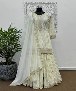 Ropa de fiesta de moda Georgette Kurti con bordado floral y detalles de pelea Última ropa casual Rayon Top Pant Dupatta - Product Image 2