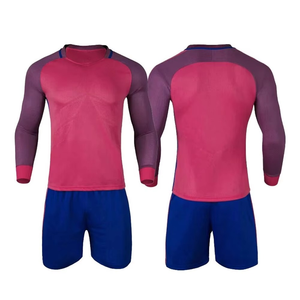 2025 Venta superior Sublimación liso Fútbol Conjunto completo Hombres Ropa deportiva Venta al por mayor Fútbol Jersey Set - Product Image 6