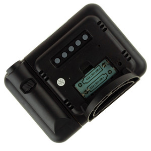 Station météo numérique AP28 avec thermomètre d'intérieur, horloge, alarme et projecteur, en plastique - Product Image 5