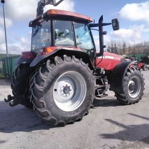 Mini tracteur Case IH MX140 de qualité supérieure utilisé pour la ferme État d'origine disponible à la vente - Product Image 2
