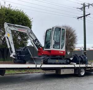 Excavadora TAKEUCHI TB370 2022, excavadora de 3.5 toneladas aprobada por la EPA |   Miniexcavadora hidráulica auxiliar Takeuchi TB370 a bajo precio - Product Image 6