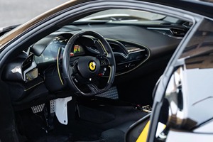 SUPER PROPRE 2022 FERR-ARI SF90 STRADALE PRÊT À ÊTRE EXPÉDIÉ - Product Image 5