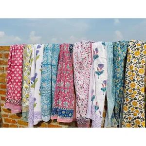 Pareo de algodón estampado a mano para verano, conjunto de 5 piezas para cubrir el traje de baño, con teñido vegetal y tela transpirable - Product Image 4