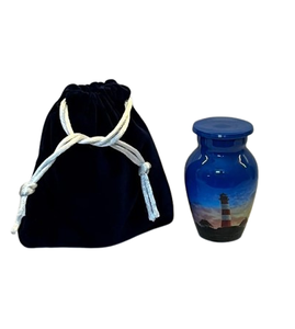 Pequeña urna de recuerdo para cenizas humanas Cantidad 1 Urna de cremación de metal duro Mini funeral con torre de terciopelo Grabado de fuego rojo - Product Image 1