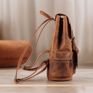 Mochila de Senderismo Unisex Elegante de Cuero Genuino de la Mejor Calidad - Product Image 2