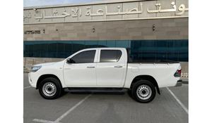 CAMIONETA HILUX 2022 USADA A BAJO PRECIO, TRACCIÓN EN LAS CUATRO RUEDAS, ASIENTOS DE CUERO, CONTROL DE CRUCERO, AUTOMÁTICA, 5 PLAZAS, CÁMARA TRASERA DE 360°, LUCES HALÓGENAS - Product Image 6