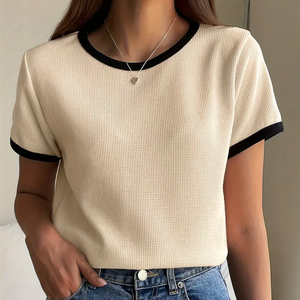 Camiseta de mujer de buena calidad, ropa promocional cómoda de verano de estilo 2023 para damas jóvenes, cantidad informal de Vietnam - Product Image 1