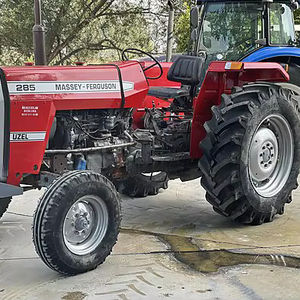 Tracteur MASSEY FERGUSON 285 185 CV 4RM d'occasion avec moteur Cummins, boîte de vitesses, pompe principale et composants de roulement, garantie de 3 ans à vendre - Product Image 1