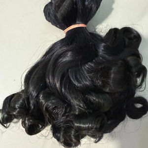 Paquets de cheveux Remy vierges indiens bruts de qualité supérieure Cheveux humains doux non traités à cuticule alignée de haute qualité Extensions de qualité personnalisée - Product Image 2