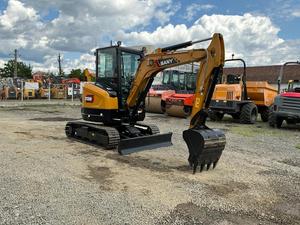 Livraison Gratuite SY35U Mini-Excavatrice sur Chenilles 3,68 Tonnes Diesel 17,3 kW Profondeur de Creusement 3,105 m Portée 5,465 m Godet 0,12 m³ - Product Image 4