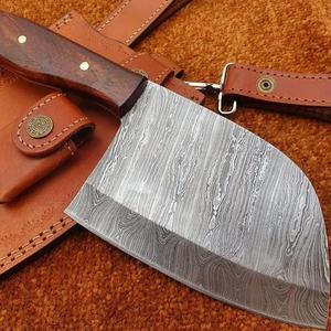 Cuchillo de Cocina Tipo Cleaver de Acero de Damasco de 10 Pulgadas Hecho a Mano con Funda de Cuero Única, Mango Hermoso y Personalizable - Product Image 1