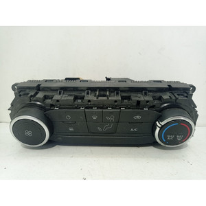 Systèmes de contrôle climatique FORD Transit Série 2473887 BKFA/B (14>) - Product Image 1