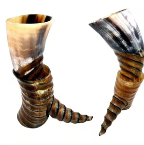 Meilleure qualité sculpté Viking corne à boire haute polonais Style nautique Animal Design exotique Art indien support ajusté artisanat naturel - Product Image 1
