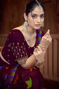 Blouse luxueuse pour femmes grandes tailles pour les grandes occasions et les mariages du printemps/automne, broderie complexe, taille personnalisée écologique - Product Image 2