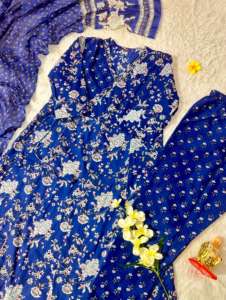 Nuevo conjunto de Anarkali Kurta para mujer con estilo Angrakha y borla pesada adjunta Dori para un estilo de fiesta único a los mejores precios - Product Image 6