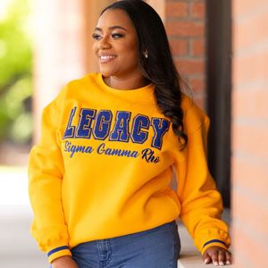 Sudadera Varsity de Invierno para Mujer Gold Legacy, Sudadera de Algodón Suave, Estilo Universitario, Ropa Informal para el Campus - Product Image 2