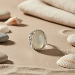 Anillo de Moda para Mujer de Plata de Ley 925 con Incrustaciones de Piedras Preciosas, Tecnología de Engaste y Acabado de Plateado - Product Image 2