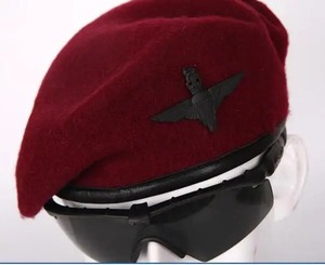 Boina Unisex de Lana 100% para Todas las Temporadas - Product Image 4