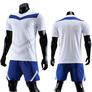 Ropa de fútbol personalizada, camisetas de fútbol, conjunto de uniformes, chándales de fútbol, sublimadas camisetas de fútbol, uniformes de fútbol para hombres y mujeres - Product Image 5