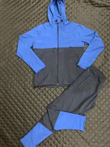 Conjunto Deportivo para Hombre, Talla Grande, Otoño-Invierno, Corte Ajustado, con Capucha, Estilo Urbano, Diseño Personalizado, Chaqueta Ligera y Pantalones Microelásticos - Product Image 5