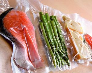 Emballage alimentaire pour animaux de compagnie sous vide en nylon personnalisé de haute qualité à prix économique poignée thermoscellée pour pizza congelée et sushi - Product Image 6