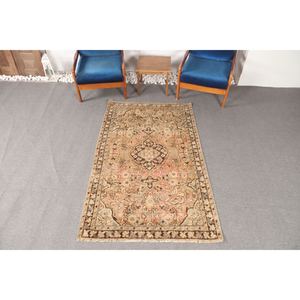 Tapis turc 3,9x6,2 pieds, tapis d'appoint vintage, tapis géométrique marron rose - Product Image 1