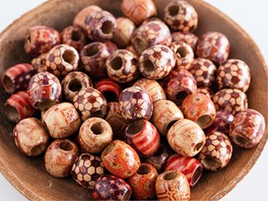 Perles en bois naturel en forme de cœur, 20 mm, 25 mm, forme et couleur personnalisées, perles en bois façonnées et de taille personnalisée, produit artisanal indien - Product Image 2