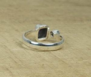 Bague en argent sterling avec iolite brute, faite à la main, réglable, bijoux en pierres précieuses naturelles, élégante bague en argent, cadeau pour femmes - Product Image 2