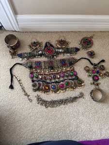 Parure de bijoux Afghans Kuchi Tribal Colliers Boucles d'oreilles Matha Patti Vintage Kuchi Tribal Afghan Gypsy Handmade Old Coins Jewelry Sets - Product Image 2