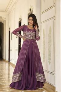 Beautiful Choli With Atteched <b>Shrug</b> & Lehenga With Heavy Embroidery Work - Product Image 5