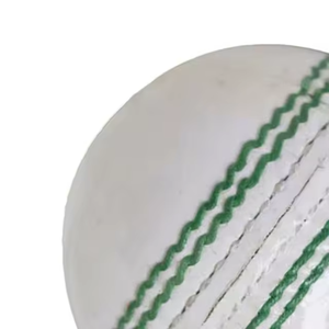 Pelota blanca dura de Cricket personalizada de alta calidad, el mejor precio, pelota dura de cuero deportivo, pelotas blancas de cuero de alta calidad de buena calidad - Product Image 2