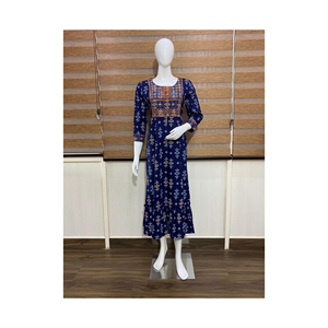 Vêtements personnalisés en Inde et au Pakistan, robes d'hiver, pelouses légères pour femmes, costumes décontractés pour femmes - Product Image 6