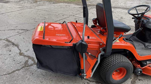 Tondeuse à gazon diesel Kubota GR1600 au prix d'usine |   Tracteur compact pour jardin et exploitation agricole |   Prix direct usine disponible - Product Image 4