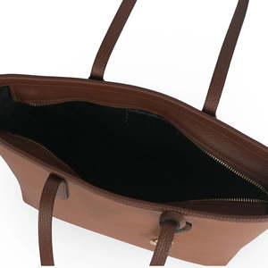 Borsa a Spalla Strutturata in Vera Pelle Dollaro - Made in Italy - Art. 26053 - Product Image 6