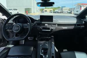 Voiture d'occasion fiable Audi RS5 Coupé 2018, 444 ch, V6 biturbo - Product Image 4