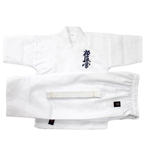 Uniforme de Karate Unisex Personalizado, Ligero, Suave y Cómodo para Entrenamiento de Artes Marciales - Precio al por Mayor - Product Image 1