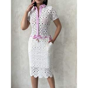 Jupe longue décontractée en denim avec détails en dentelle - Product Image 2