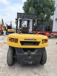 Chariot élévateur Komatsu FD70 d'occasion de 7 tonnes de fabrication japonaise de haute qualité à vendre, alimenté au diesel - Product Image 6