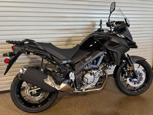 Nouvelles motos V-Strom 650 Adventures 2025 – Toutes disponibles - Product Image 5