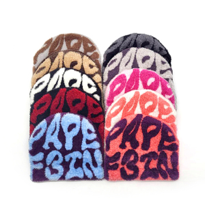 Gorro con estampado de abullonado personalizado para mujer, gorros suaves y cómodos, acrílico 80% nailon 20%, poliéster interior 100%, gorros Unisex de punto - Product Image 3