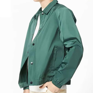 เสื้อโค้ทผ้าไนล่อนคอปกตั้งสำหรับผู้ชายเสื้อโค้ทสะท้อนแสงติดโลโก้ด้านหน้าสำหรับฤดูหนาวผ้าแคนวาส - Product Image 6