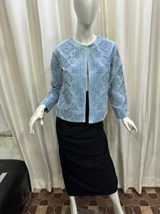 Chaquetas de Invierno para Mujer de Talla Única, Terciopelo de Algodón Puro Indio, Bordado Floral Hecho a Mano, Botones Decorados para la Temporada de Otoño - Product Image 5