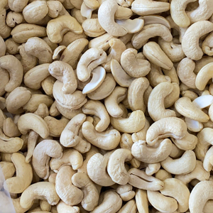 Wholesale High Quality <b>Cashew</b> W240 <b>Cashew</b> <b>Nuts</b> Wholesale <b>Cashew</b> <b>Nuts</b> Exported To Asia, Eu, Middle East From Santigo - Product Image 1