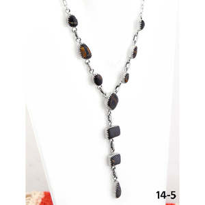 Collier artisanal Southwest en argent sterling noir, forme goutte d'eau, serti de rhodium et de platine, avec agate et perle - Product Image 3