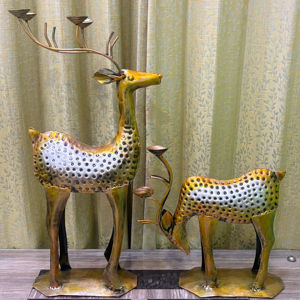 Ensemble de 2 pièces maîtresses abstraites en fer de cerf avec bougeoirs Décoration intérieure - Product Image 3