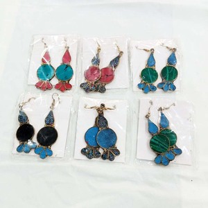 ¡Venta al por mayor de pendientes de joyería de moda de cuentas de metal de estilo bohemio para mujeres pendientes de aro de La India a excelentes precios! - Product Image 1