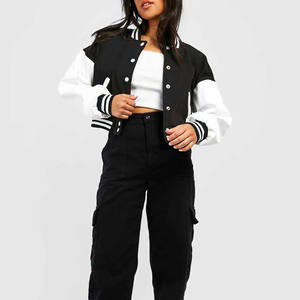 Chaquetas Letterman de Alta Calidad Premium 2024 para Mujer, Cuerpo de Lana, Mangas de Cuero Vacuno, Chaquetas Varsity con Mangas de Cuero - Product Image 4