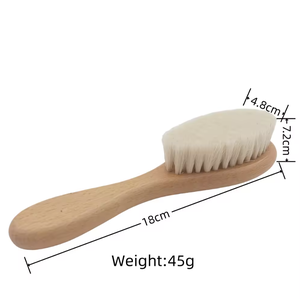 Brosse à cheveux pour bébé en bambou à poils en bois doux respectueux de l'environnement 100% avec conception de coussin d'évent compact - Product Image 2