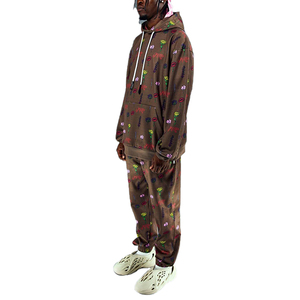 Conjunto de chándal con capucha transpirable personalizado para hombre estampado transpirable de talla grande para la temporada de invierno logotipo frontal cierre con cordón - Product Image 1